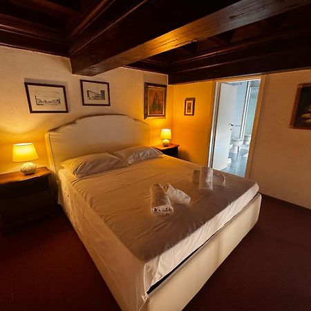 Suite Brunelleschi Florence - 14Th Century Suite Just 120 Steps From Cathedral - Intero Appartamento Kültér fotó